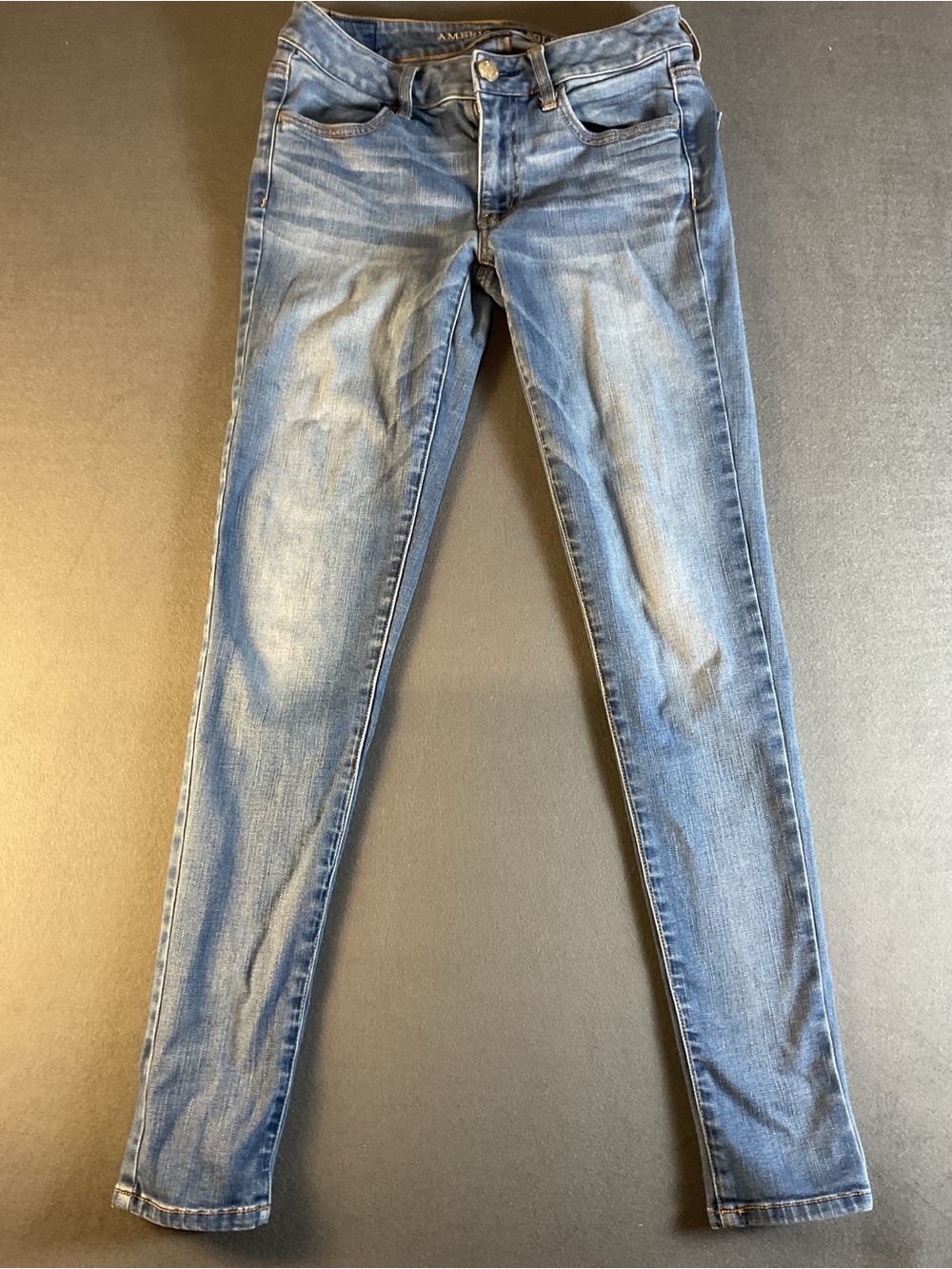 American Eagle Outfitters Light Blue Women’s Skinny Jeans